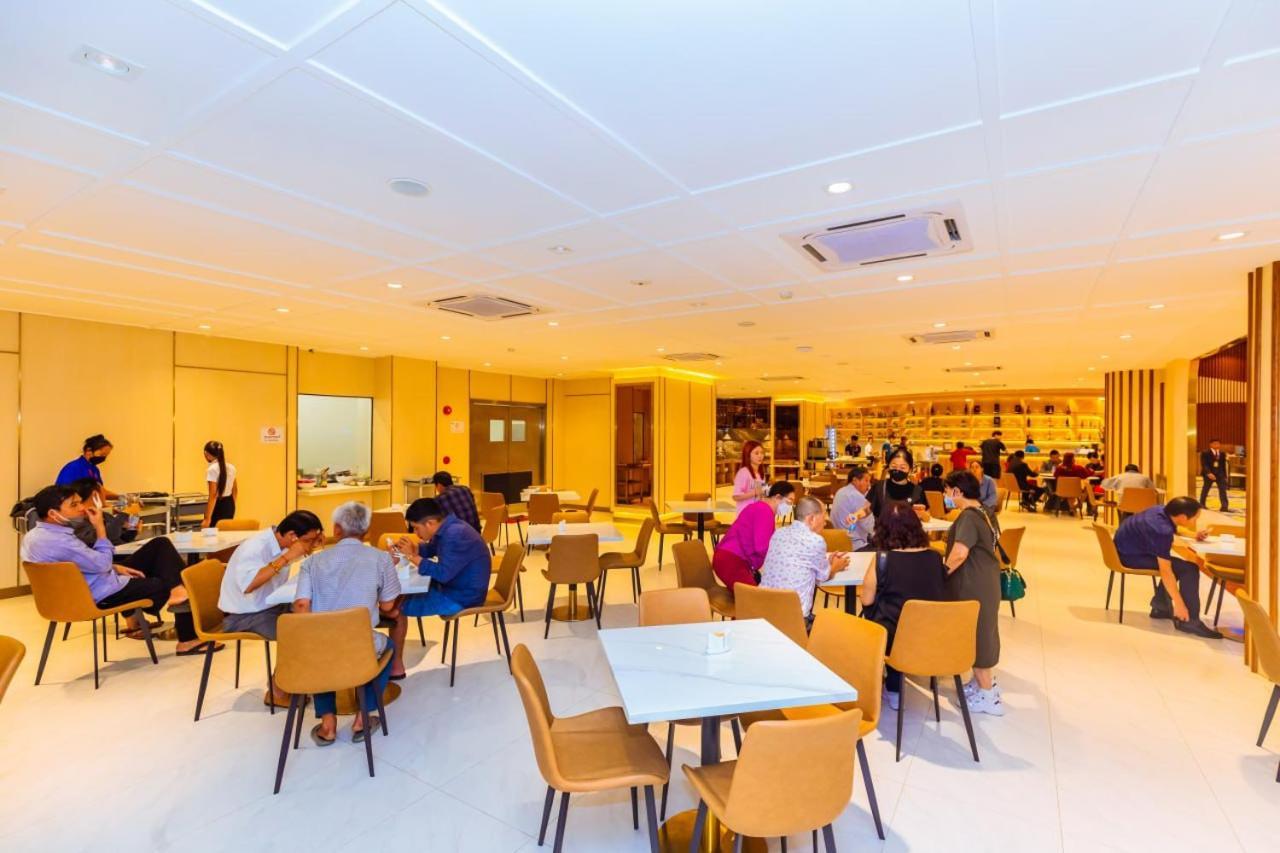 Dynasty Casino Hotel Bavet Zewnętrze zdjęcie