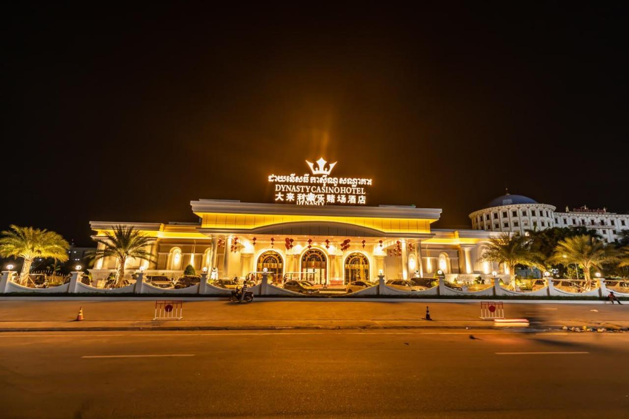 Dynasty Casino Hotel Bavet Zewnętrze zdjęcie